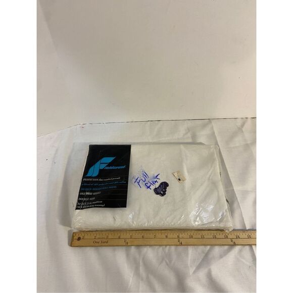 Fieldcrest double sheet made USA New 54x75 Secret Garden 71000 - Picture 2 of 3